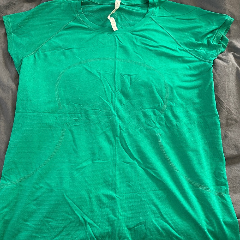 Lululemon Swiftly Tech Short Sleeve Shirt